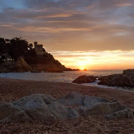 DUPLEX -SANT PERE 50 (center-beach) Lloret de Mar